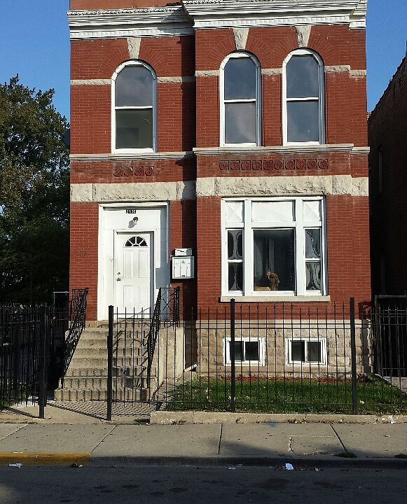 1st image of 2730 W Polk St #2