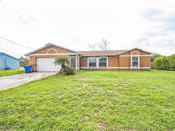 2nd image of 419 Candlewick Cir S