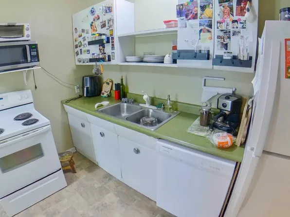 2117 Blaker Dr, Manhattan, KS 66502