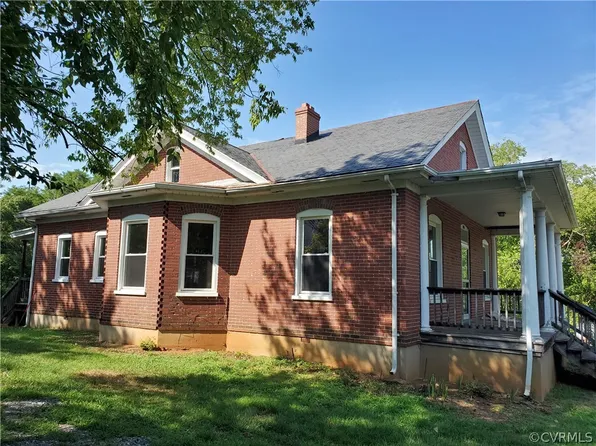 206 Cutler Ave, Louisa, VA 23093