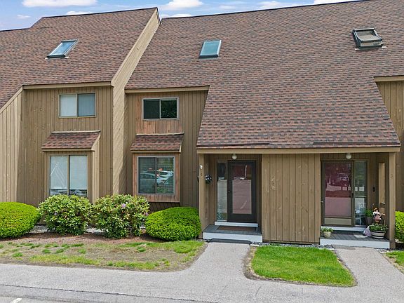 2nd image of 4 Clinton Court