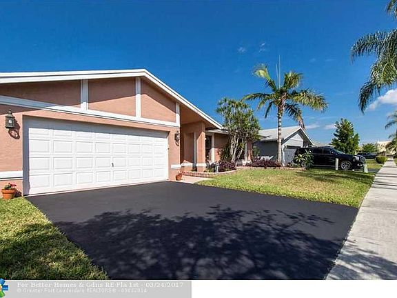 2nd image of 4351 NW 103rd Ave