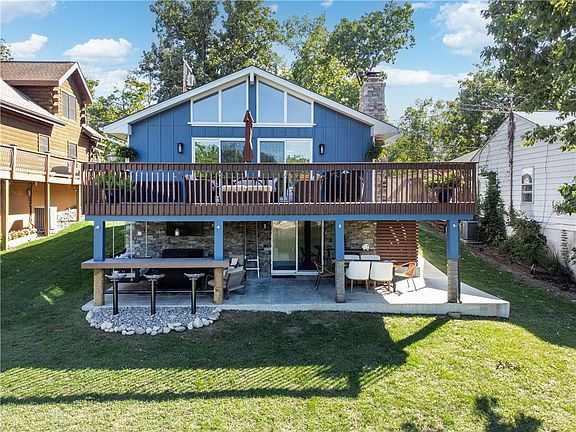 2nd image of 78 Beach Dr