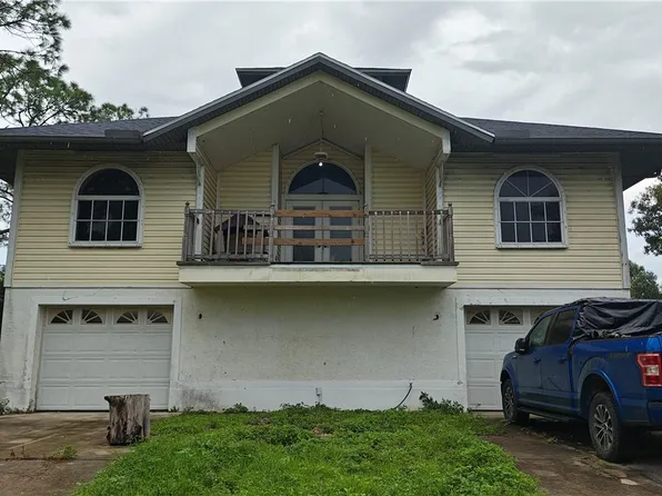 880 18th St NE, Naples, FL 34120