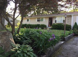 21 Rawlinson Dr, Coventry, RI 02816