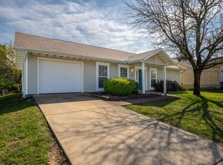 185 Eagle Dr, Forsyth, MO 65653