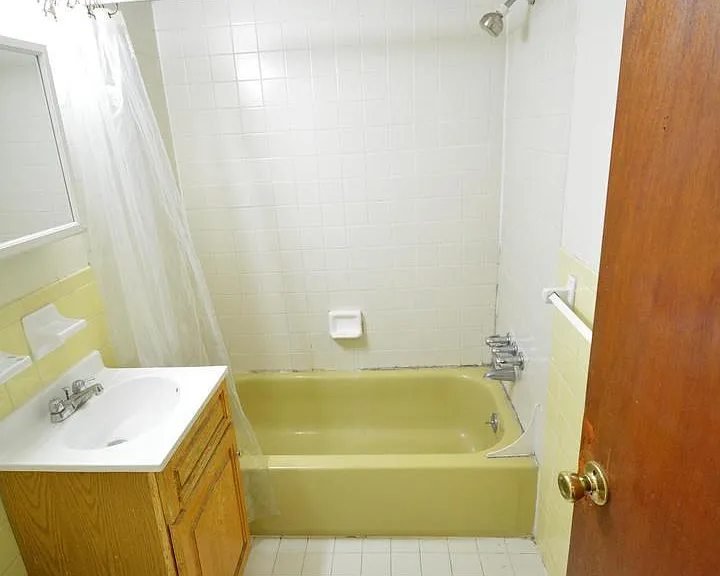 3413 Cresson St #6 — Photo 9