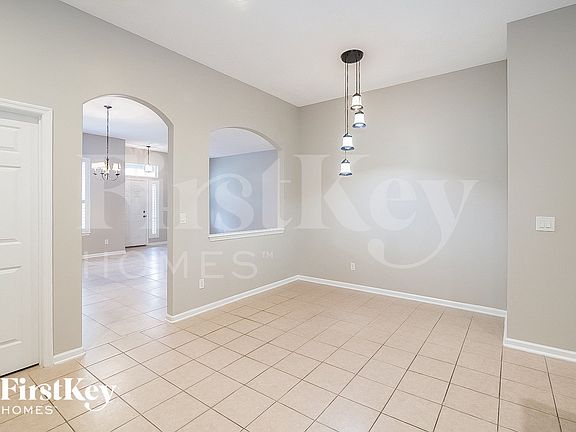 4th image of 988 Candlebark Dr