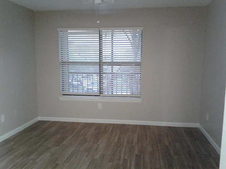 11901 4th St N #4205 — Photo 6