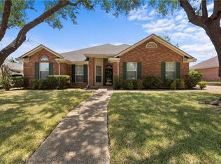 608 Eagles Nest Dr, Hewitt, TX 76643
