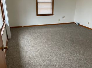 1430 Crosby St #2, Rockford, IL 61107