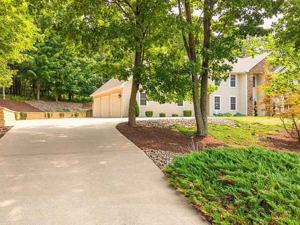 194 Kaseville Rd, Danville, PA 17821