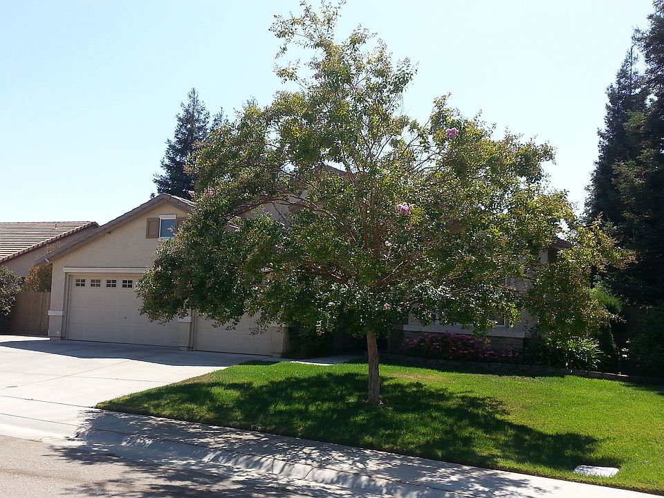1st image of 950 Fawcett Ct
