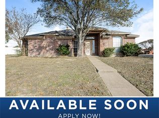 501 Shannon Cir, Desoto, TX 75115