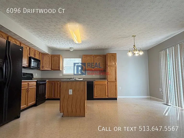 6096 Driftwood Ct — Photo 4