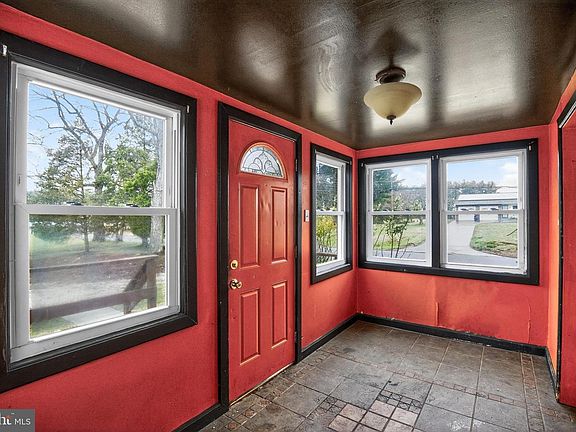 3rd image of 550 Kali Rd