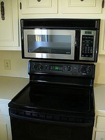 1st image of 2203 Rolling Hills Ct