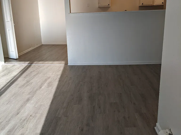 521 S Green Oaks Ct #7 — Photo 6