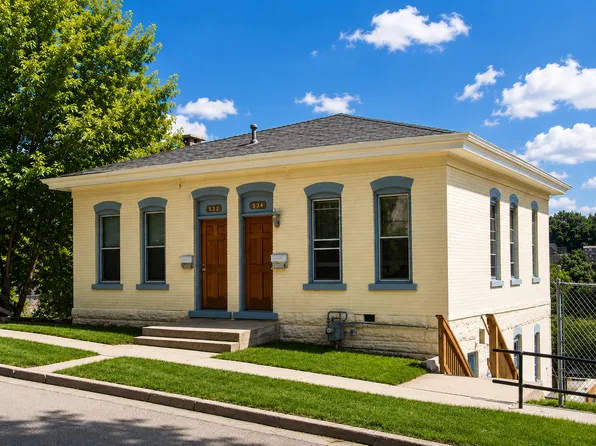 594 Jefferson St, Dubuque, IA 52001