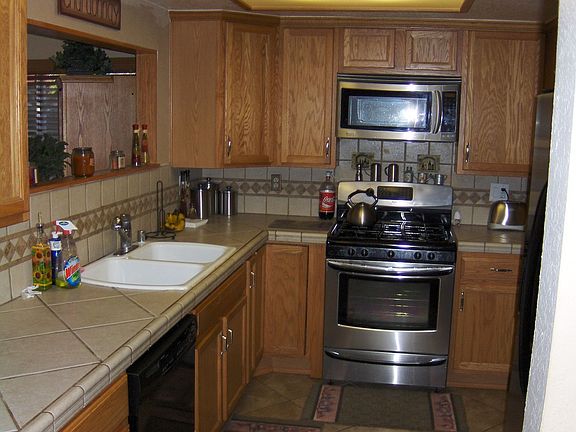 Kitchen 2