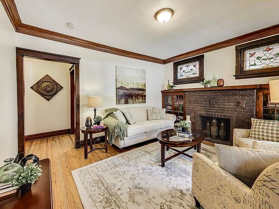 5th image of 3619 N Claremont Ave