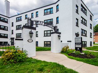 102 Union Boulevard, Kitchener, ON N2M 2R9