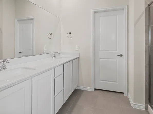 1718 Patricia Dr, Princeton, TX 75407