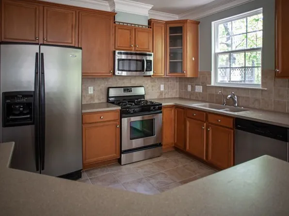 218 Napa Valley Way, Chapel Hill, NC 27516