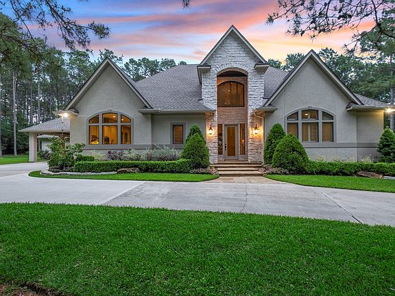 4th image of 20010 Timber Ridge Dr