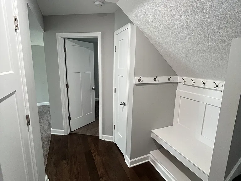 102 Division St — Photo 14