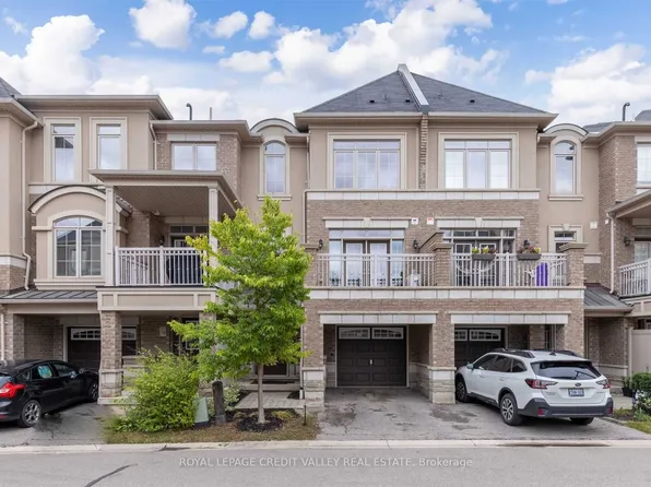 2435 Greenwich Dr #79, Oakville, ON L6M 0S4