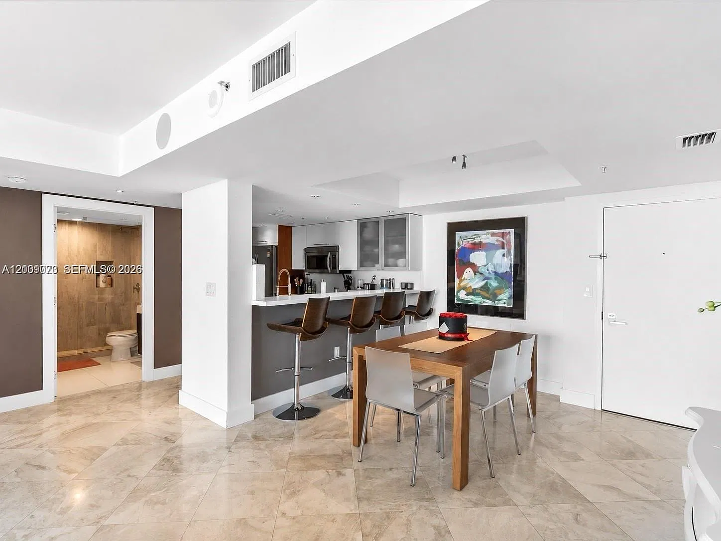 The Floridian Condo — Photo 2