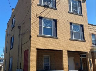 116 Helen St, Mc Kees Rocks, PA 15136