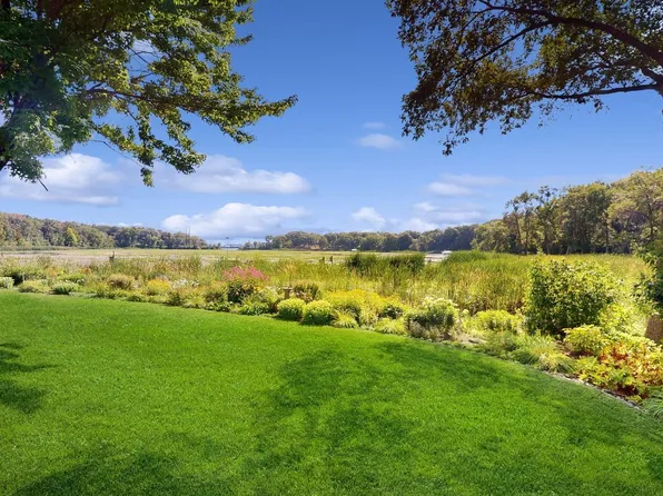 1299 Black Oaks Ct N APT 1A, Plymouth, MN 55447