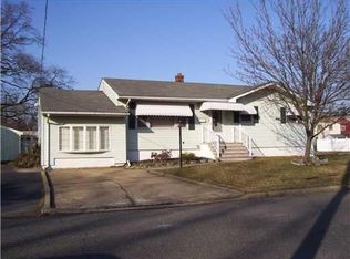 16 Central Ave, Sewaren, NJ 07077