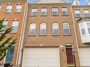 12670 Heron Ridge Dr, Fairfax, VA 22030