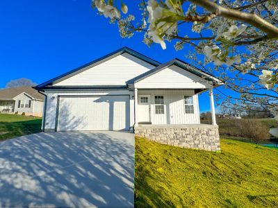 207 Golden Pond Dr, London, KY, 40741