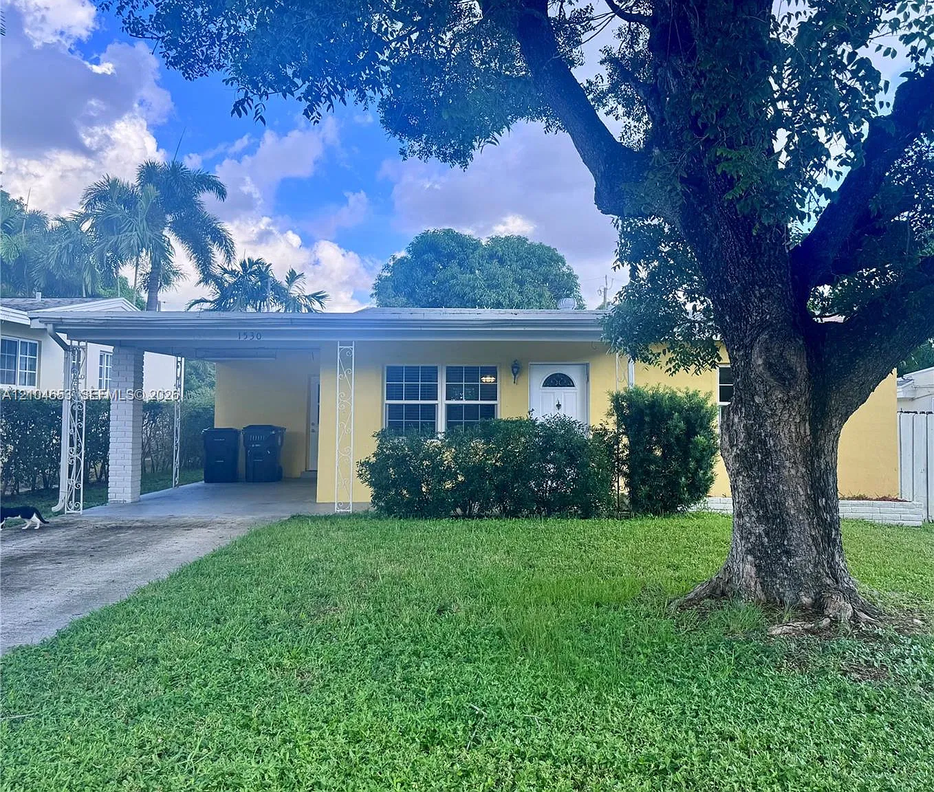Lake Worth Heights — Photo 1