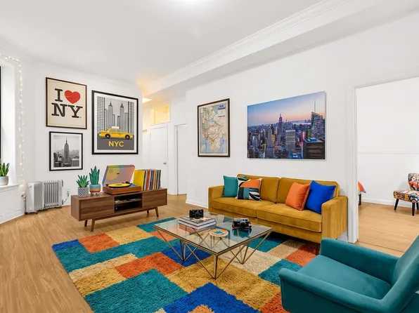 239 East 53rd Street image 1 of 9