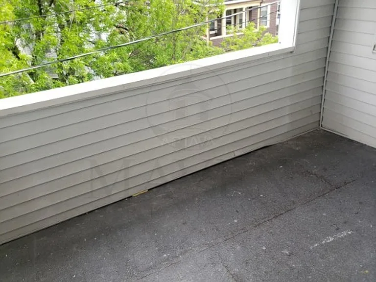 87 Bartlett St #7 — Photo 7