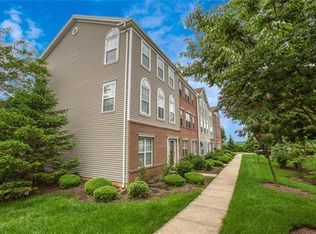 41 Rojewski Way #1473, Sayreville, NJ 08859