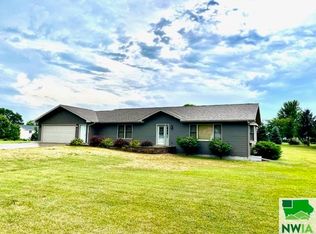 4 A St, Wakonda, SD 57073