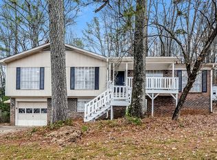 5839 Brenda Dr, Trussville, AL 35173