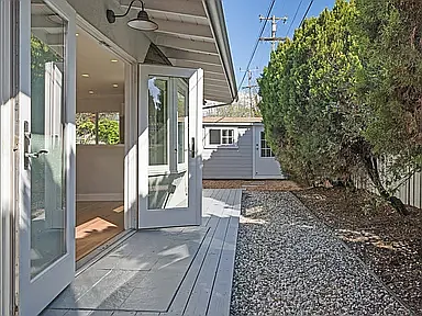 2 Somerset Ln — Photo 13