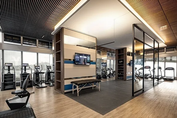 Rented by Extell Marketing Group LLC | media 75