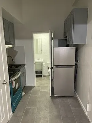 Rented by Lexington Properties LLC | media 2