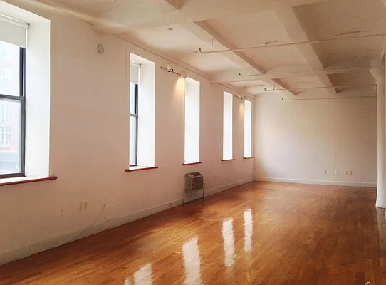 Rented by Cyberapts Management | media 10