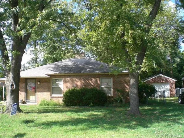 331 SE 5th St, Pryor, OK 74361