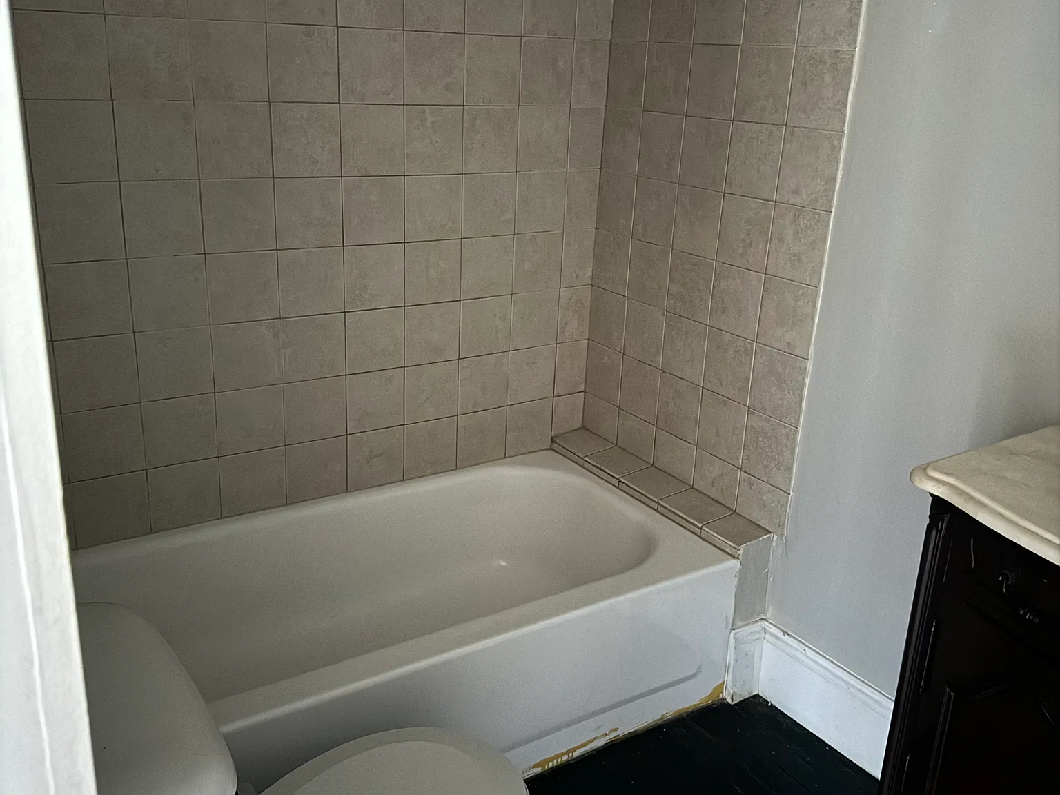 254 N Richland St — Photo 1