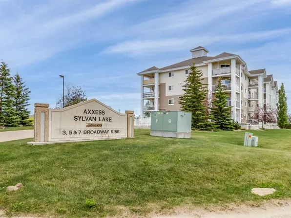 3 W Broadway Rise #412, Sylvan Lake, AB T4S 0G9